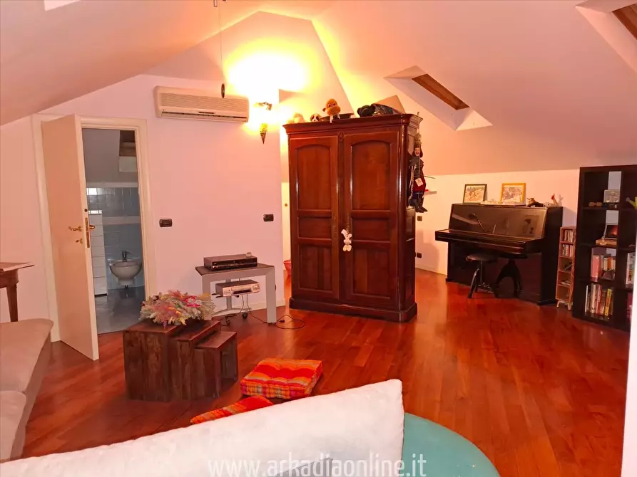 Immagine 4 di Attico in vendita  a Piacenza