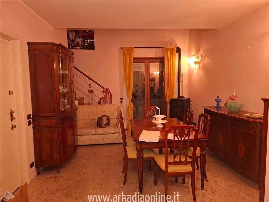 Immagine 10 di Attico in vendita  a Piacenza