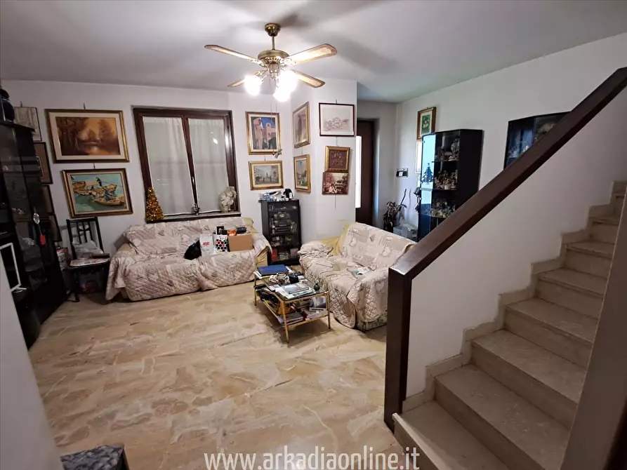 Immagine 1 di Villetta a schiera in vendita  a Piacenza