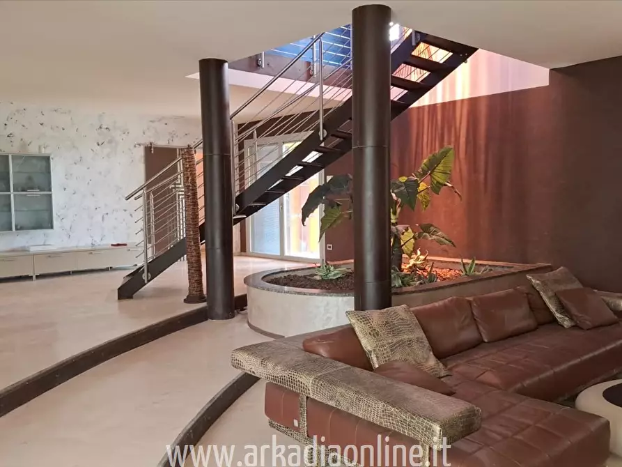 Immagine 7 di Villa in vendita  a Carpaneto Piacentino