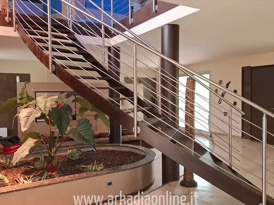 Immagine 5 di Villa in vendita  a Carpaneto Piacentino