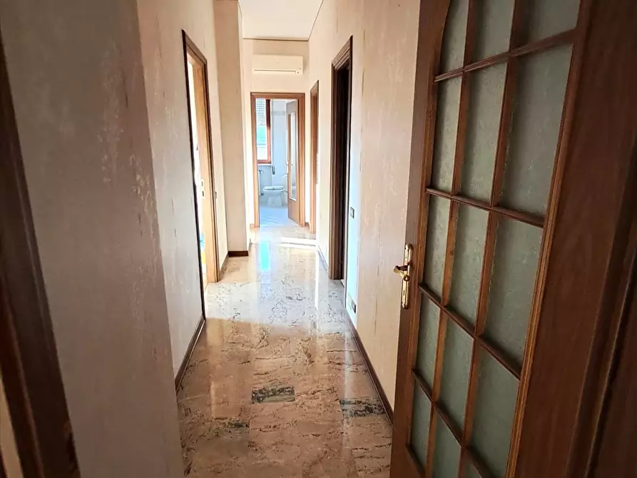 Immagine 4 di Appartamento in vendita  a Piacenza