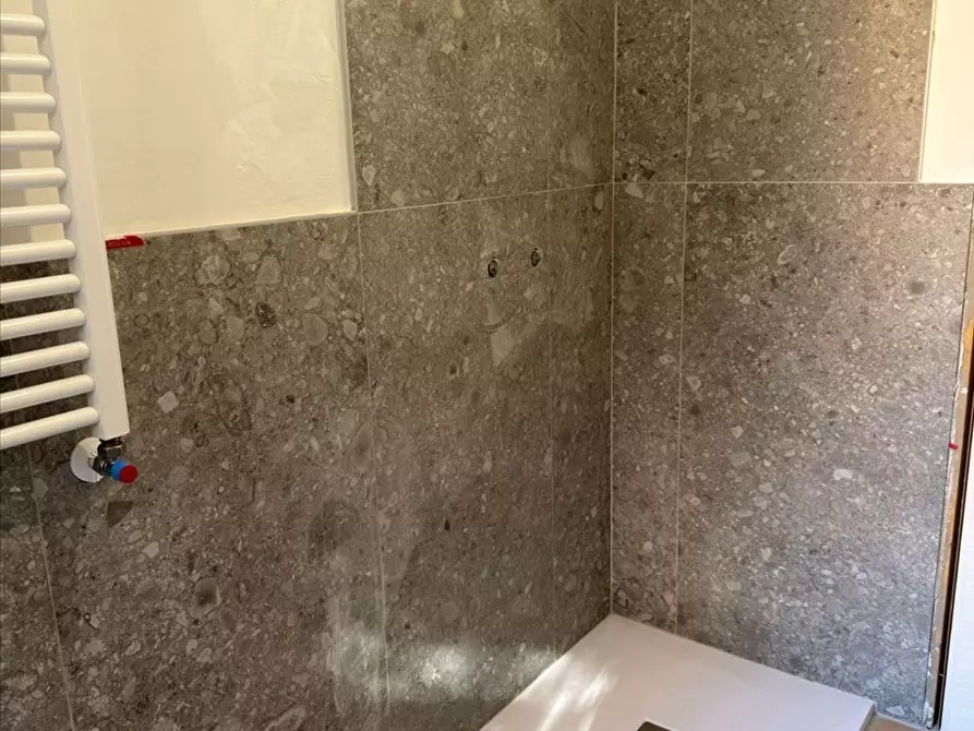 Immagine 6 di Appartamento in vendita  a Piacenza