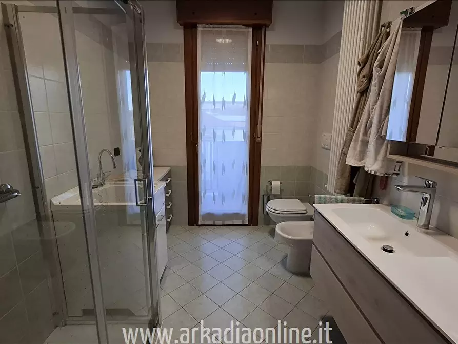 Immagine 6 di Appartamento in vendita  in VIA BEATI N 48 a Piacenza