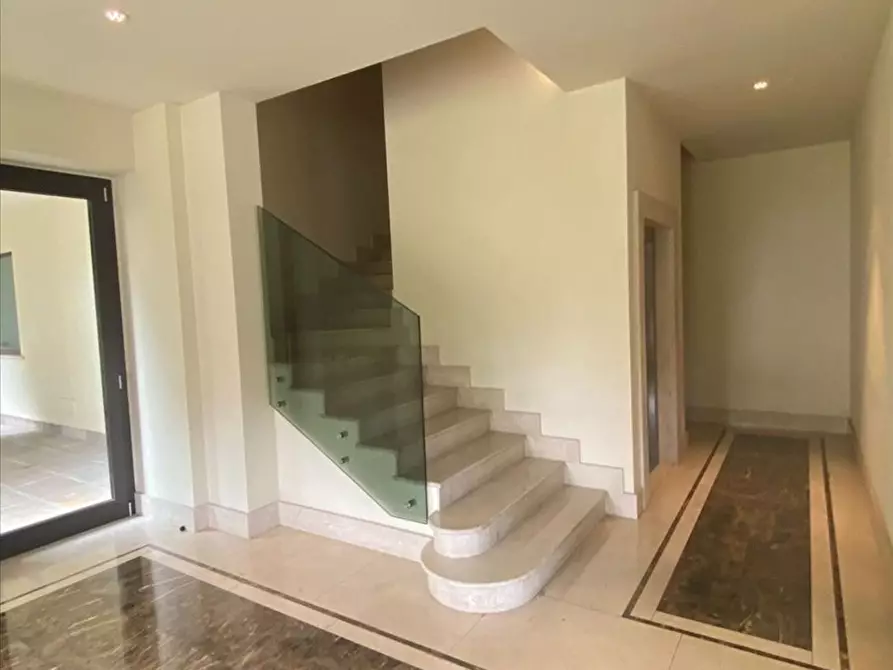 Immagine 9 di Appartamento in vendita  a Piacenza