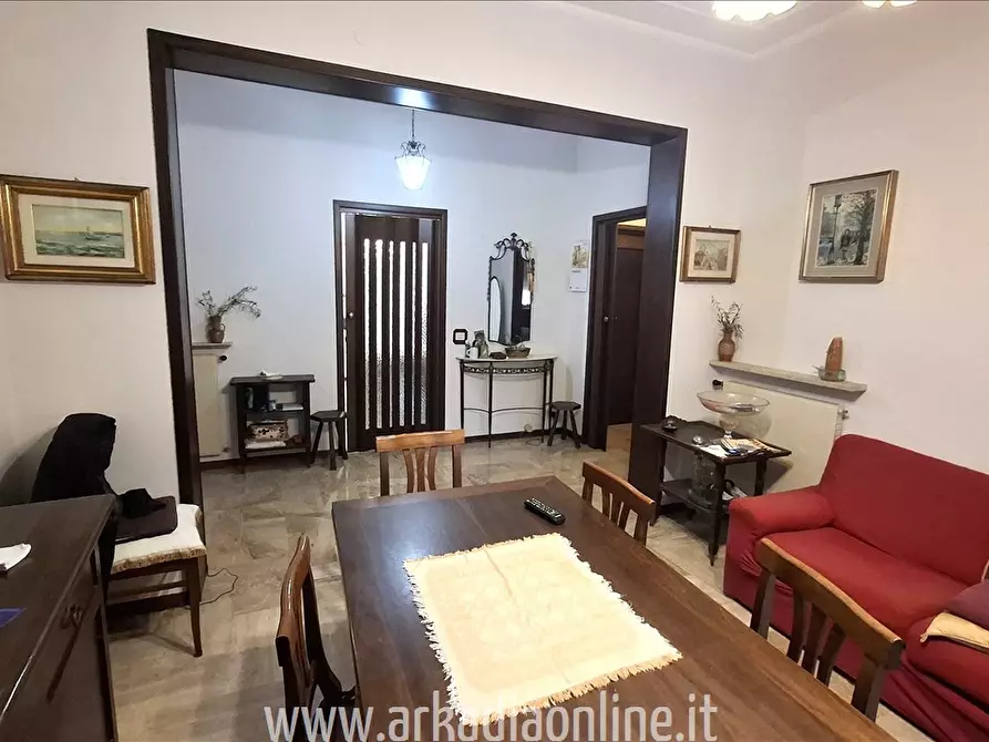 Immagine 2 di Appartamento in vendita  a Piacenza