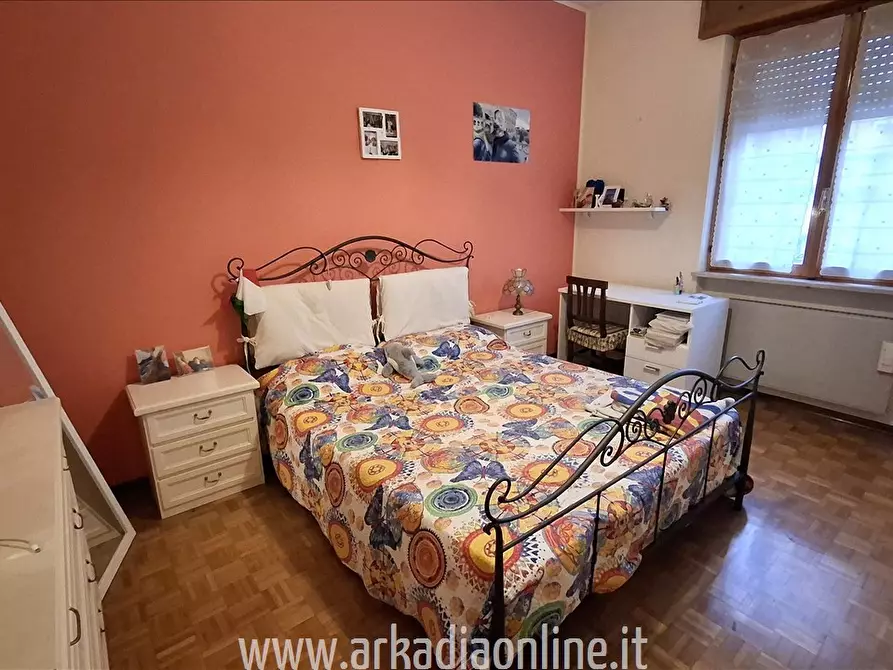 Immagine 1 di Appartamento in vendita  a Piacenza