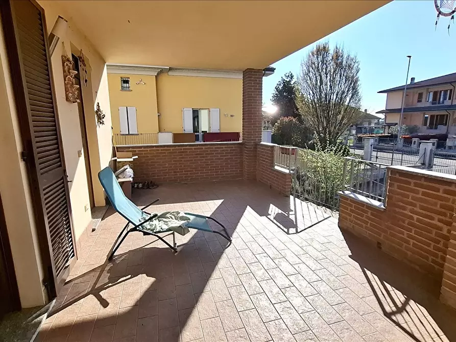 Immagine 2 di Villa in vendita  a San Giorgio Piacentino