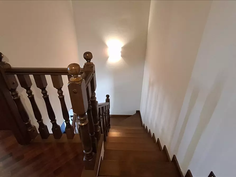 Immagine 9 di Villa in vendita  a San Giorgio Piacentino