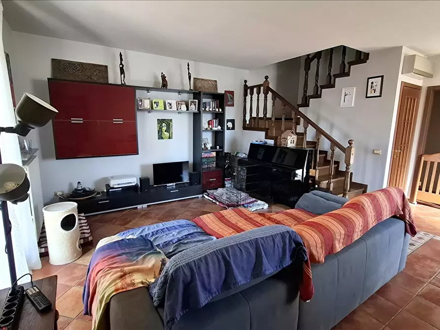 Immagine 4 di Villa in vendita  a San Giorgio Piacentino