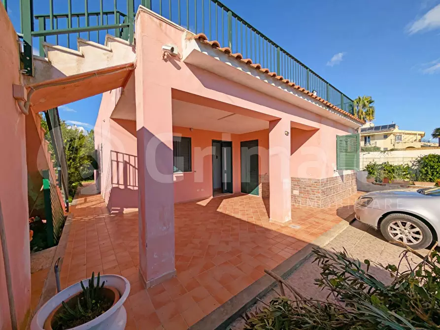 Immagine 7 di Villa in vendita  in Via Libeccio Trav.2, 6 a Avola