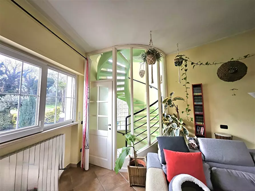 Immagine 15 di Villa in vendita  in Via SFORZA, 1 a Montignoso