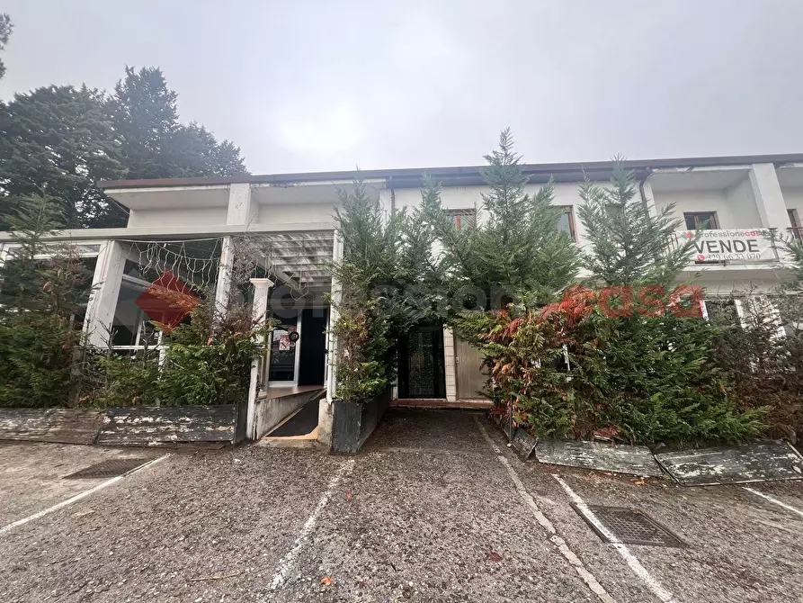 Immagine 19 di Ufficio in vendita  in Via Appia, 123 a Potenza