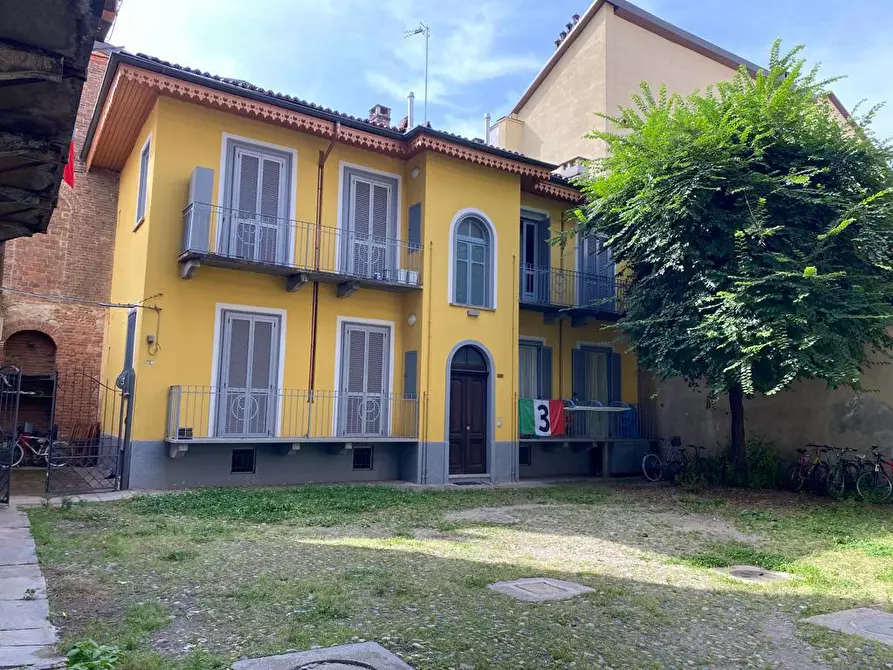 Immagine 1 di Appartamento in affitto  in Via Napione, 24 a Torino