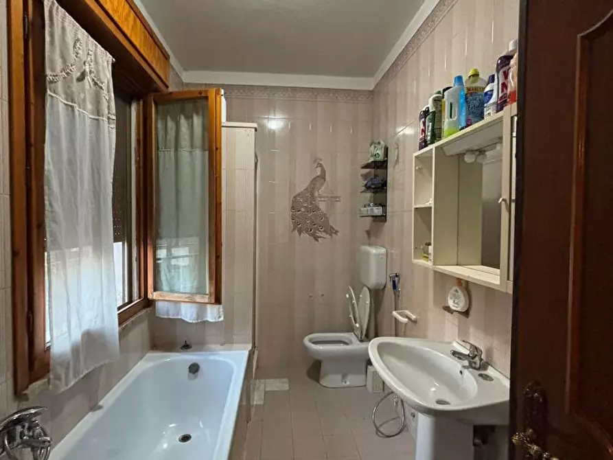 Immagine 5 di Appartamento in vendita  in Via 4 NOVEMBRE a Sassuolo