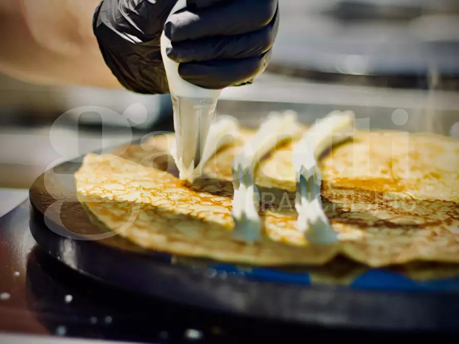 Immagine 2 di Laboratorio in vendita  in Via LUNGOMARE ANDREA DORIA, 68 a Ragusa