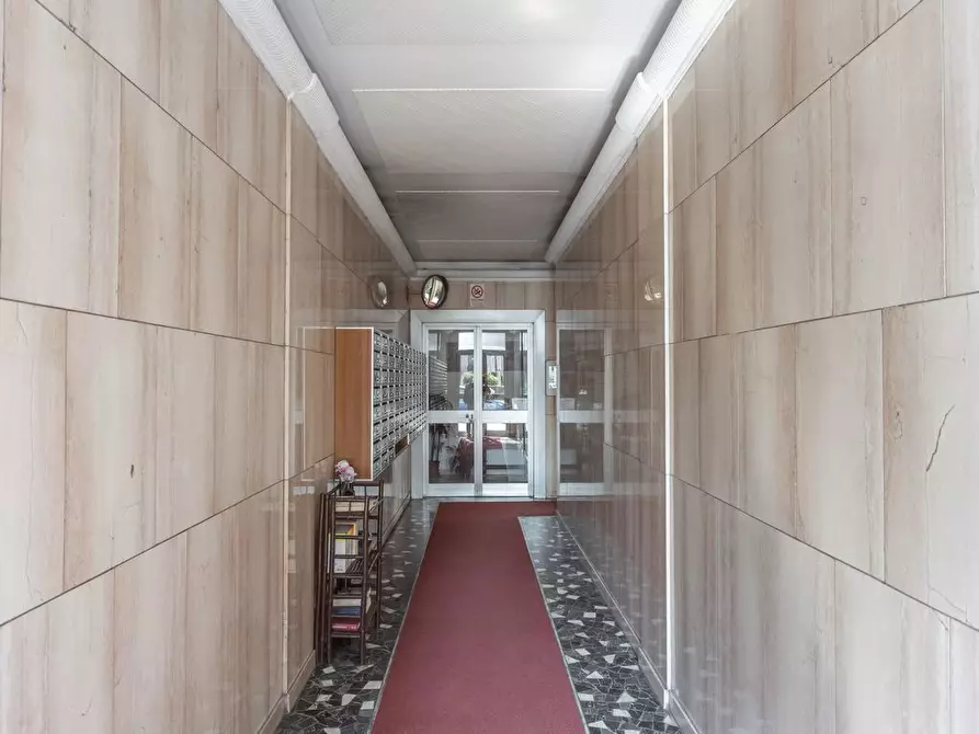 Immagine 37 di Appartamento in vendita  in Via MONTE ROTONDO, 3 a Milano