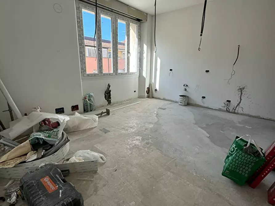 Immagine 2 di Appartamento in vendita  in Via Marconi, 10 a Bologna