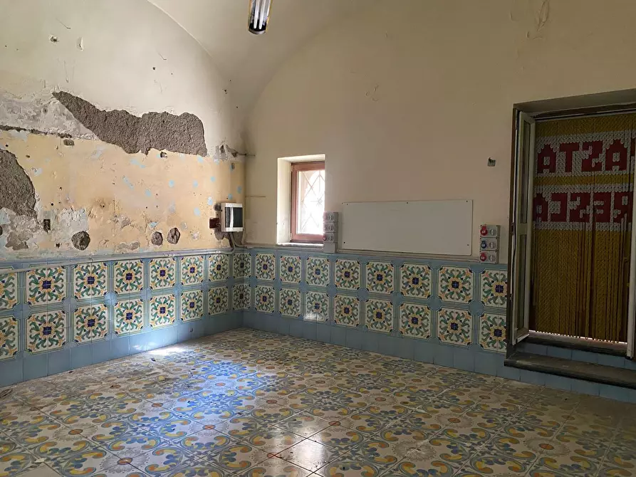 Immagine 10 di Negozio in vendita  in Via bruno Buozzi, 15 a San Giorgio A Cremano