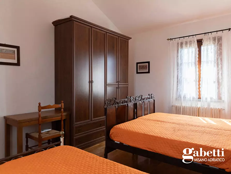 Immagine 35 di Villa in vendita  in Strada Friuli, snc a Tavullia