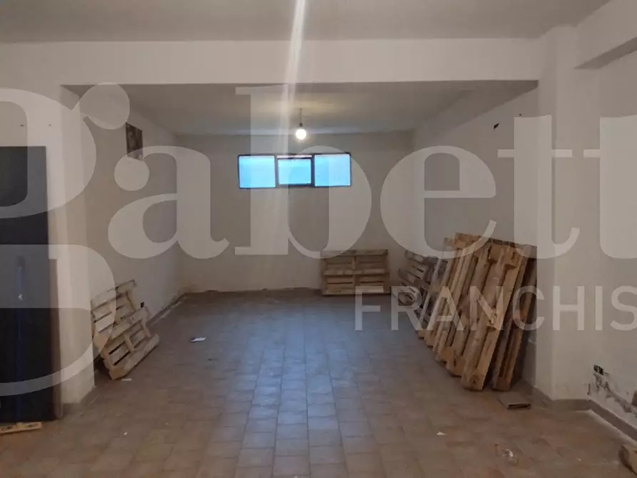 Immagine 9 di Magazzino in vendita  in Via Nazionale, 32 a Squillace