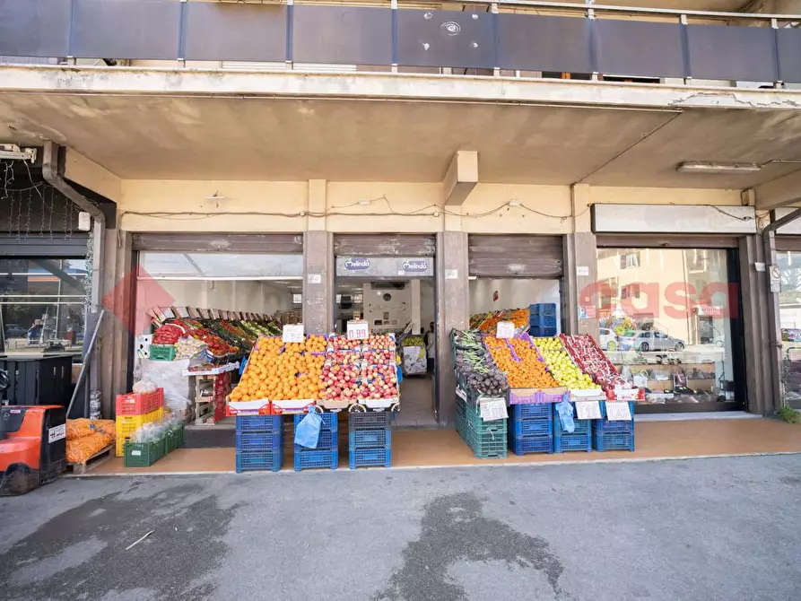 Immagine 8 di Negozio in vendita  in Via Casilina 62, 138 a Anagni
