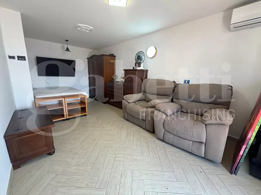 Immagine 13 di Attico in vendita  in Via della lontra, 15 a Ardea