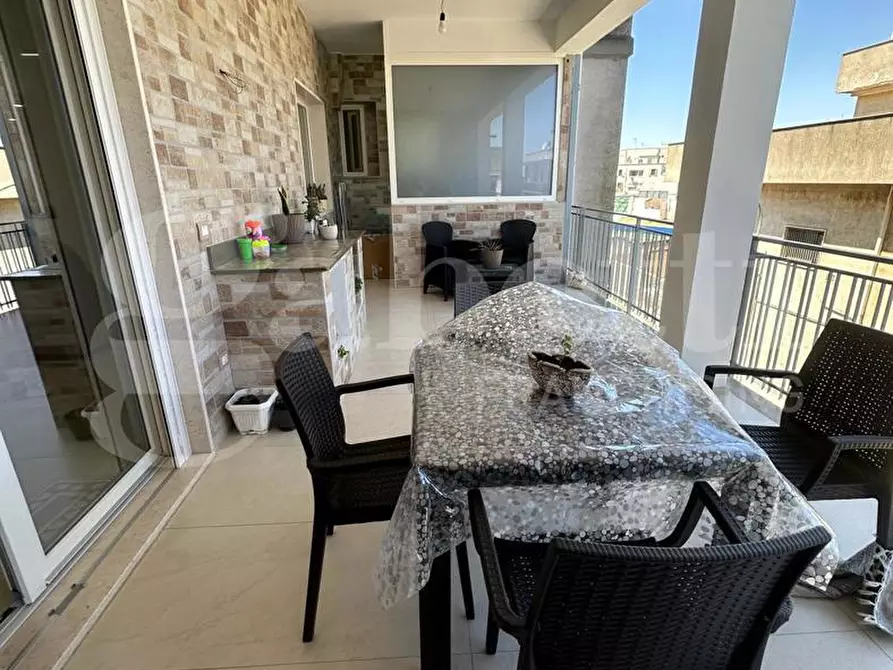 Immagine 37 di Appartamento in vendita  in Via Ten. F.sco Melpignano a Ostuni
