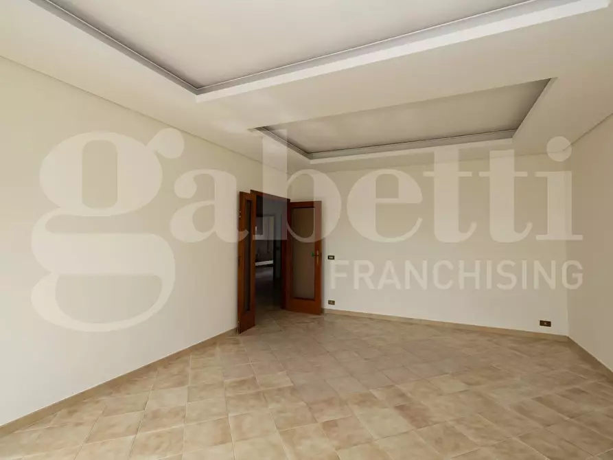 Immagine 20 di Appartamento in vendita  in Via OBERDAN, 10 a Ragusa