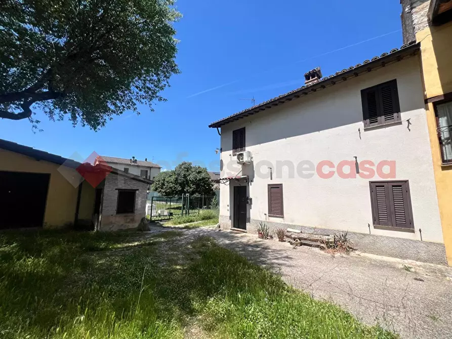 Immagine 4 di Terratetto in vendita  in Via fraz. San Giacomo, via Inghilterra a Spoleto