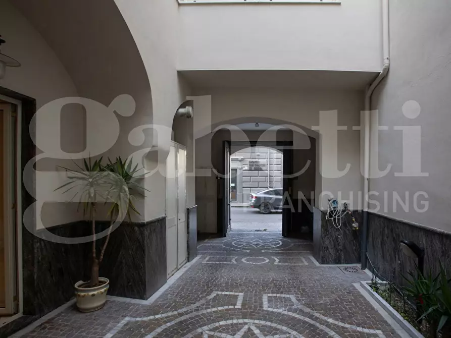 Immagine 34 di Casa indipendente in vendita  in Corso Durante a Frattamaggiore