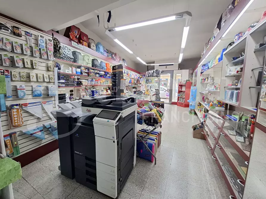 Immagine 3 di Negozio in affitto  in Via Napoli, 31 a Sora