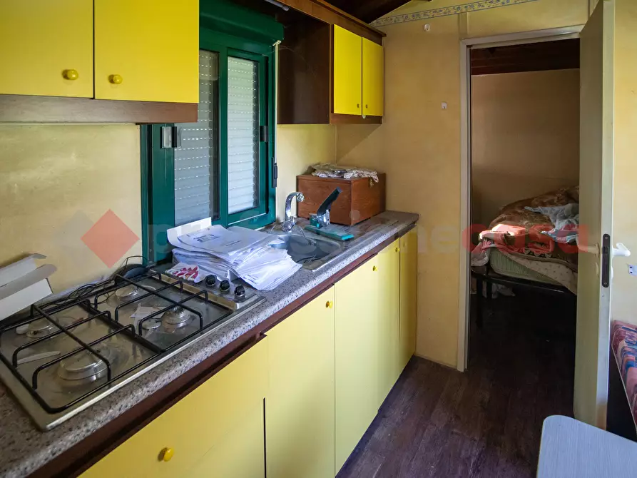 Immagine 32 di Casa indipendente in vendita  in Via PONTE MAGGIORE, 1 a Terracina