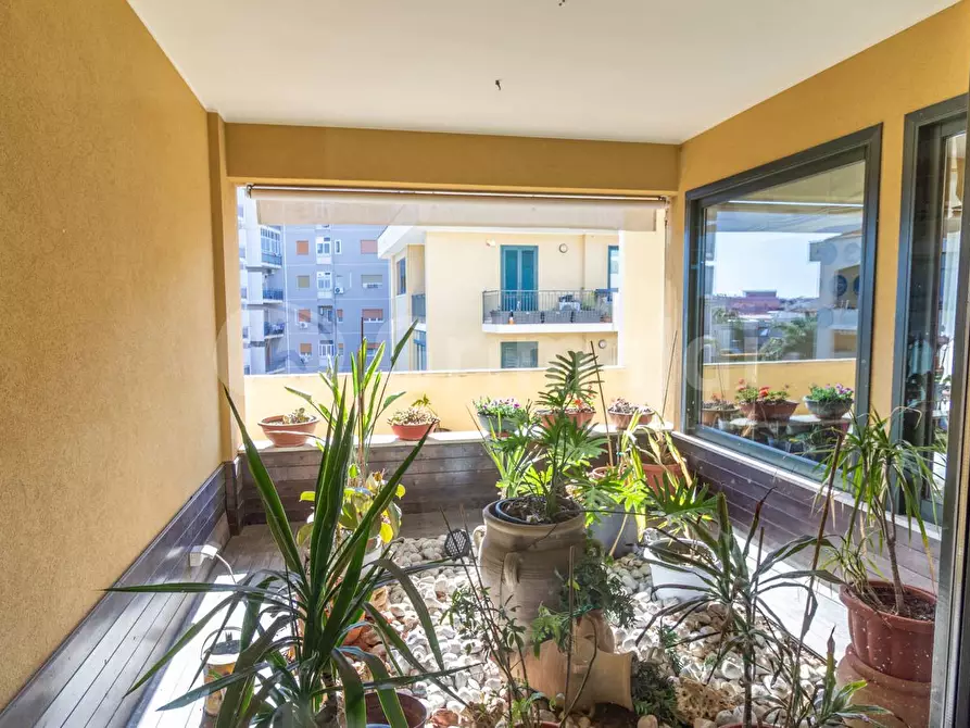 Immagine 11 di Attico in vendita  in Via AVOLA, 26 a Siracusa