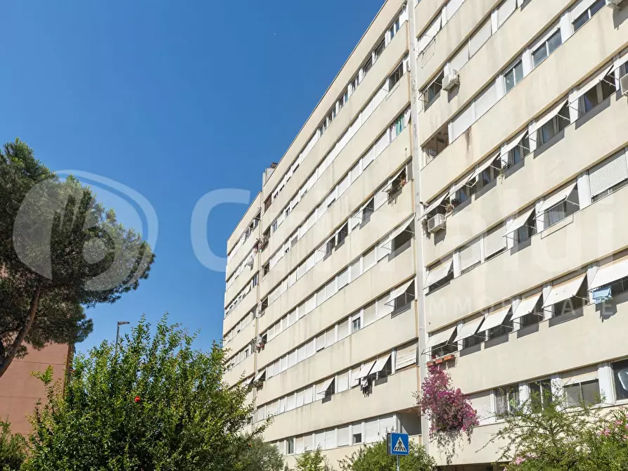 Immagine 50 di Appartamento in vendita  in Via Orio Vergani a Roma