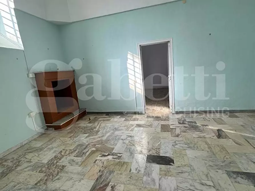 Immagine 27 di Casa indipendente in vendita  in Via Cattedrale a Ostuni