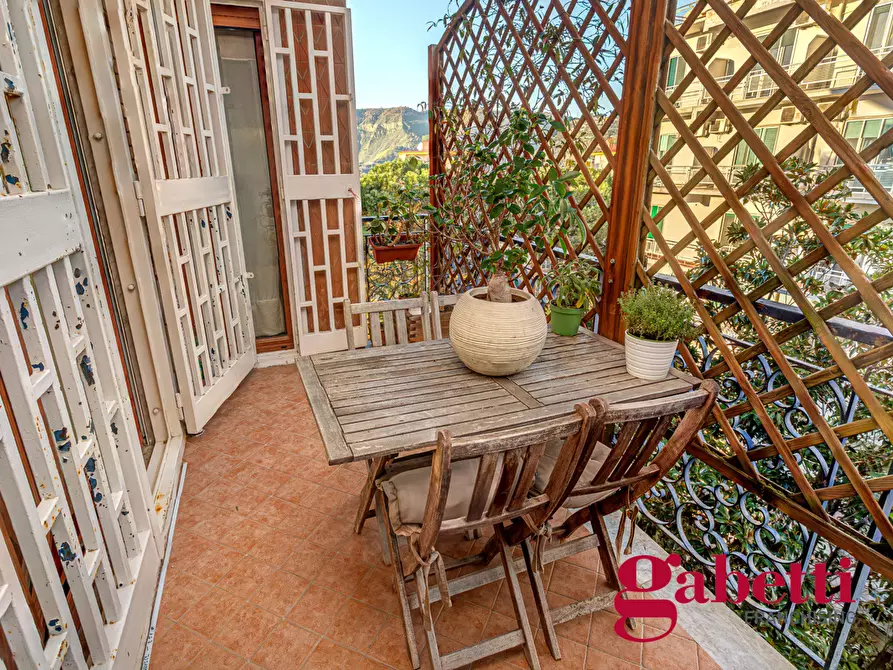 Immagine 20 di Appartamento in vendita  in Via San Domenico, 29 a Napoli