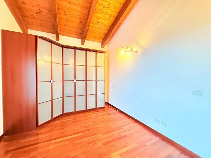 Immagine 19 di Appartamento in vendita  in Via BarzanÃ², 59 a Roma
