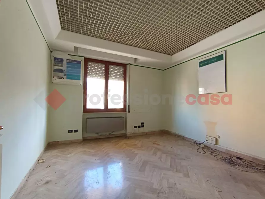 Immagine 11 di Ufficio in affitto  in Via Trento e Trieste a Spoleto