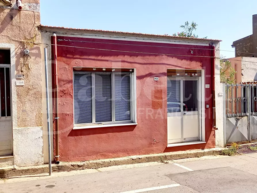 Immagine 2 di Ufficio in vendita  in Via Cagliari, 162 a Capoterra
