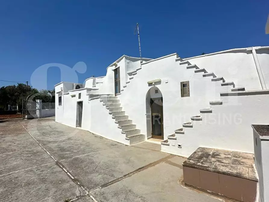 Immagine 3 di Villa in vendita  in Contrada Palco Grande, sn a Ostuni