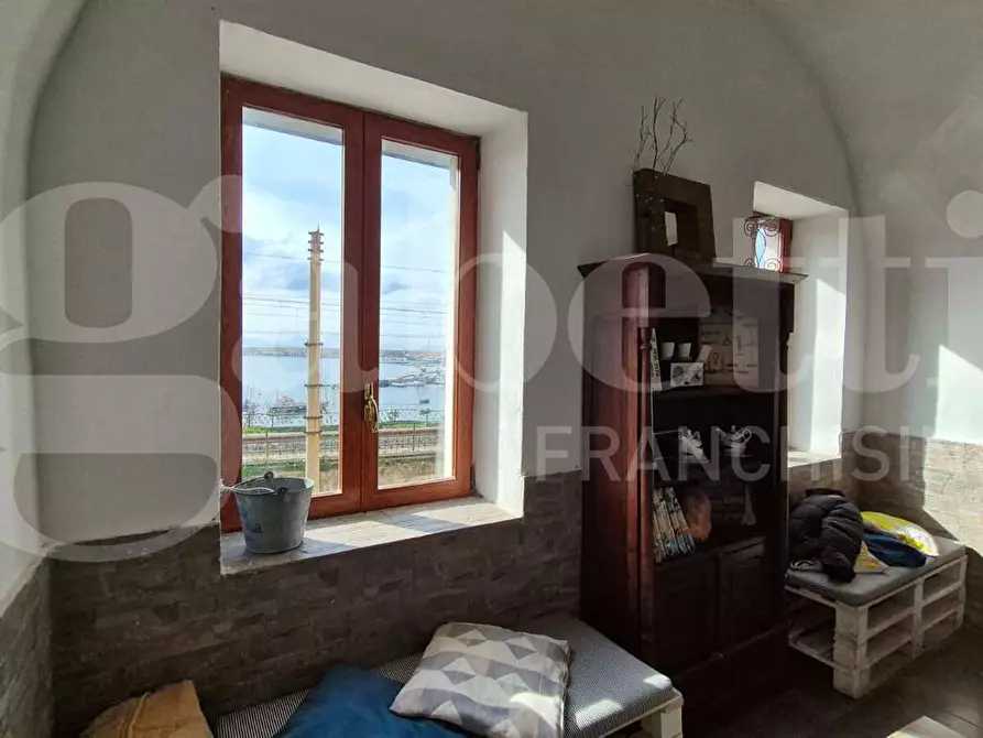 Immagine 27 di Bar / Ristorante in vendita  in Corso Vittorio Emanuele, 321 a Torre Annunziata