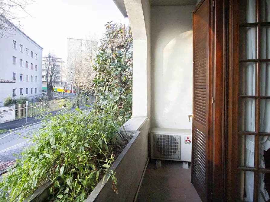 Immagine 30 di Villa in vendita  in Viale de Gasperi, 21 a Treviglio