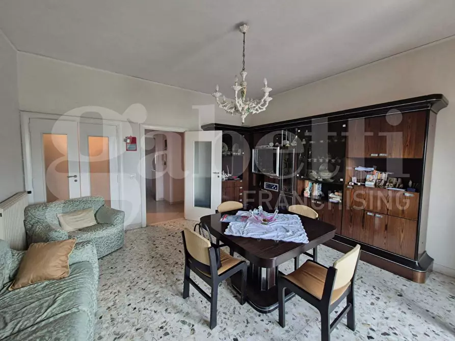 Immagine 14 di Appartamento in vendita  in Via Parini, 97 a Torre Annunziata