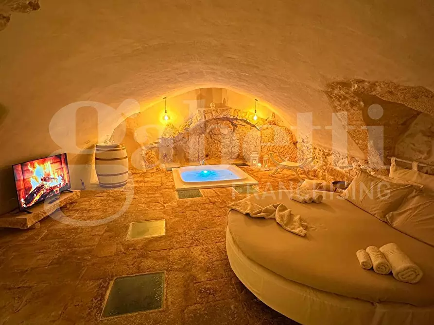 Immagine 2 di Casa indipendente in vendita  in Via Giuditta Tavani Arquati, 10 a Ostuni