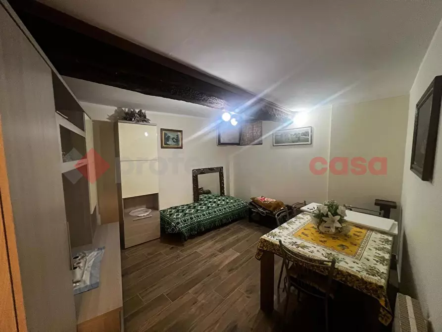Immagine 27 di Appartamento in vendita  in Via Albornoz a Castel Ritaldi