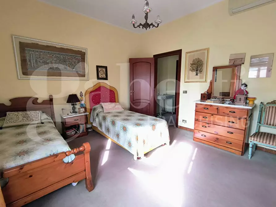 Immagine 9 di Casa bifamiliare in vendita  in Strada Santa Croce a Latina