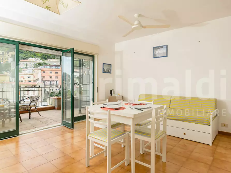 Immagine 19 di Appartamento in vendita  in Piazza Franz Pagano, 26 a Taormina