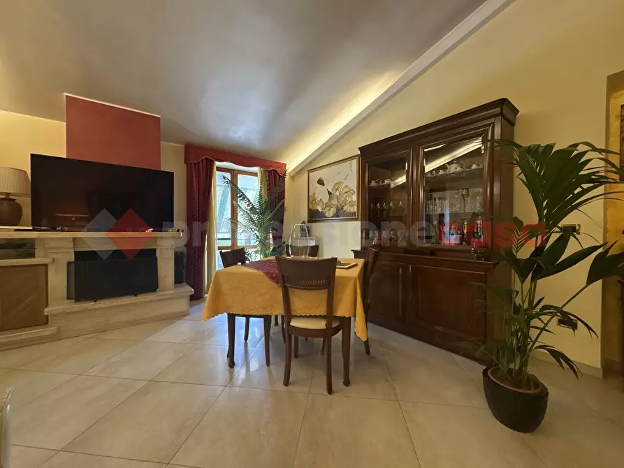 Immagine 25 di Casa bifamiliare in vendita  in Via GUADO BASTIANELLI, 80 a Fondi