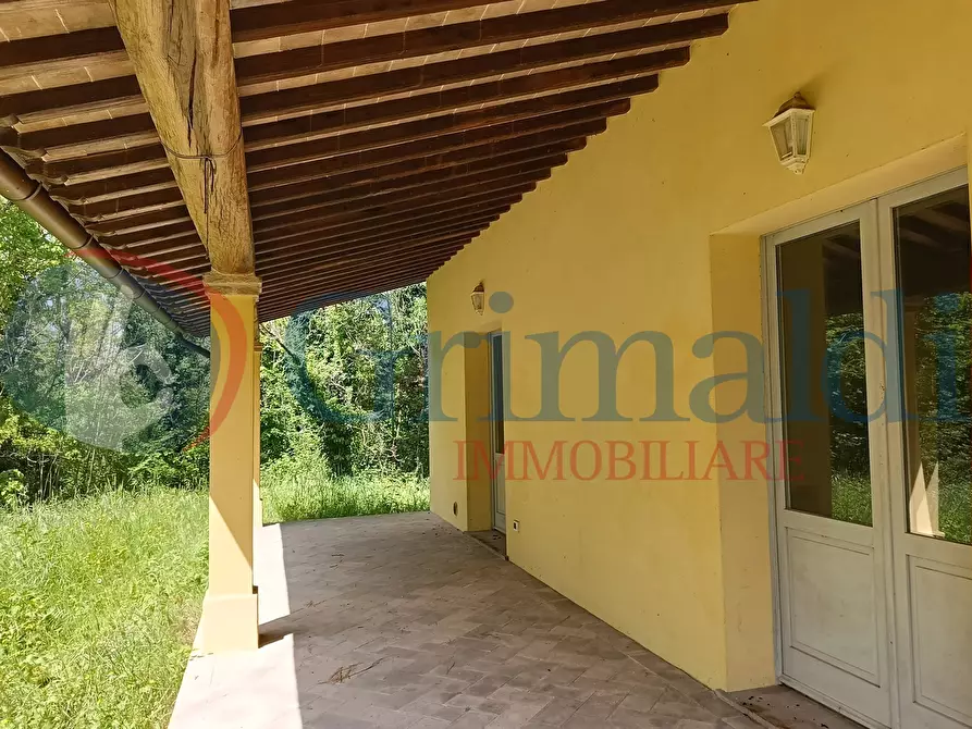 Immagine 6 di Palazzo in vendita  in Strada San Marco-Cenerente a Perugia